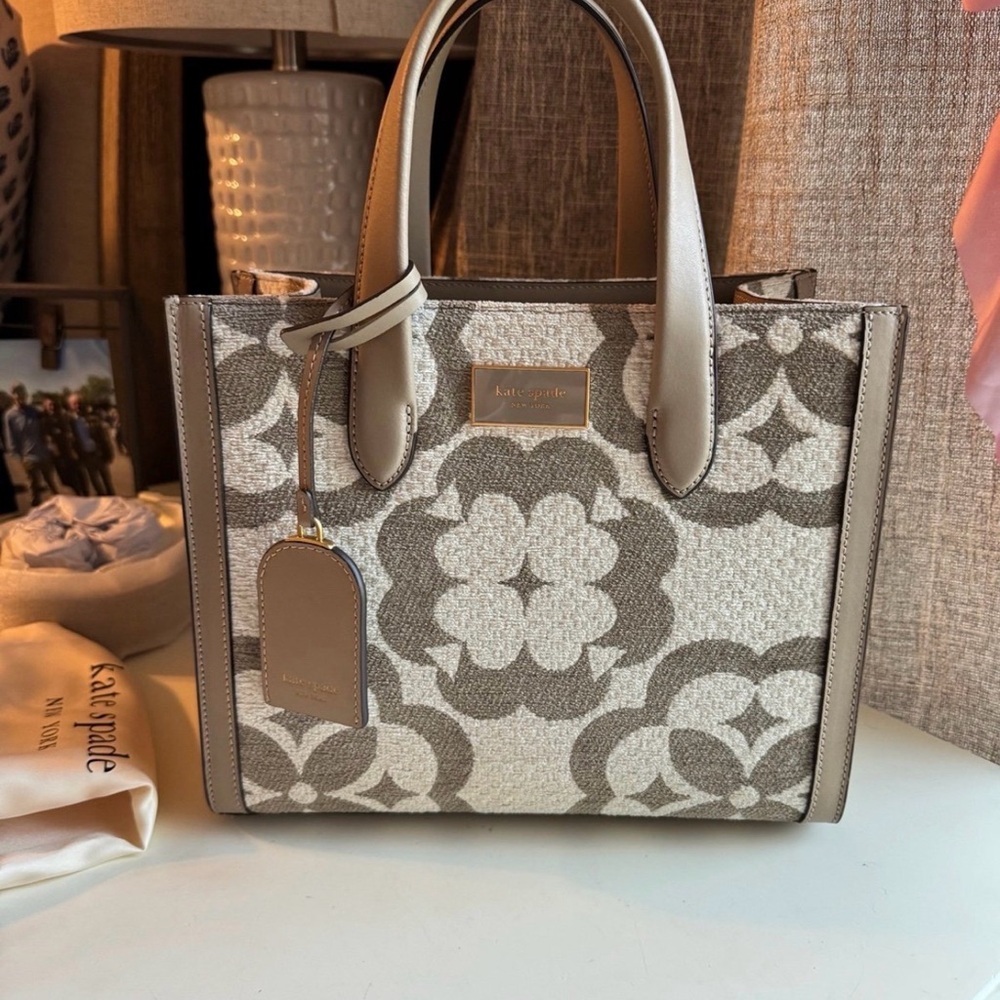 Authentic Kate Spade Purse Flower Monogram Chenille Small Tote Bag - Picture 1 of 9